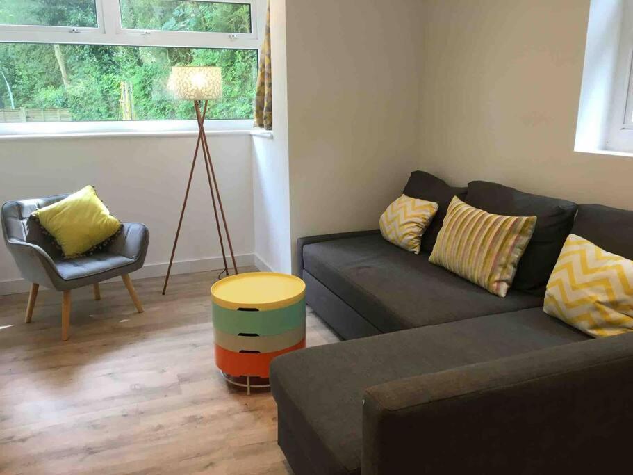 Bright And Spacious Annex Near Lymington With Private Garden Exterior foto